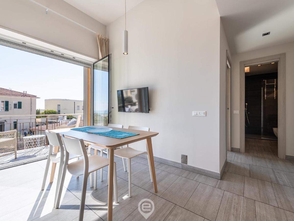 Poetto Sea Breeze - Blue Apartment Cagliari Exterior photo