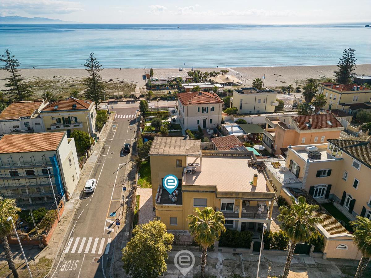 Poetto Sea Breeze - Blue Apartment Cagliari Exterior photo